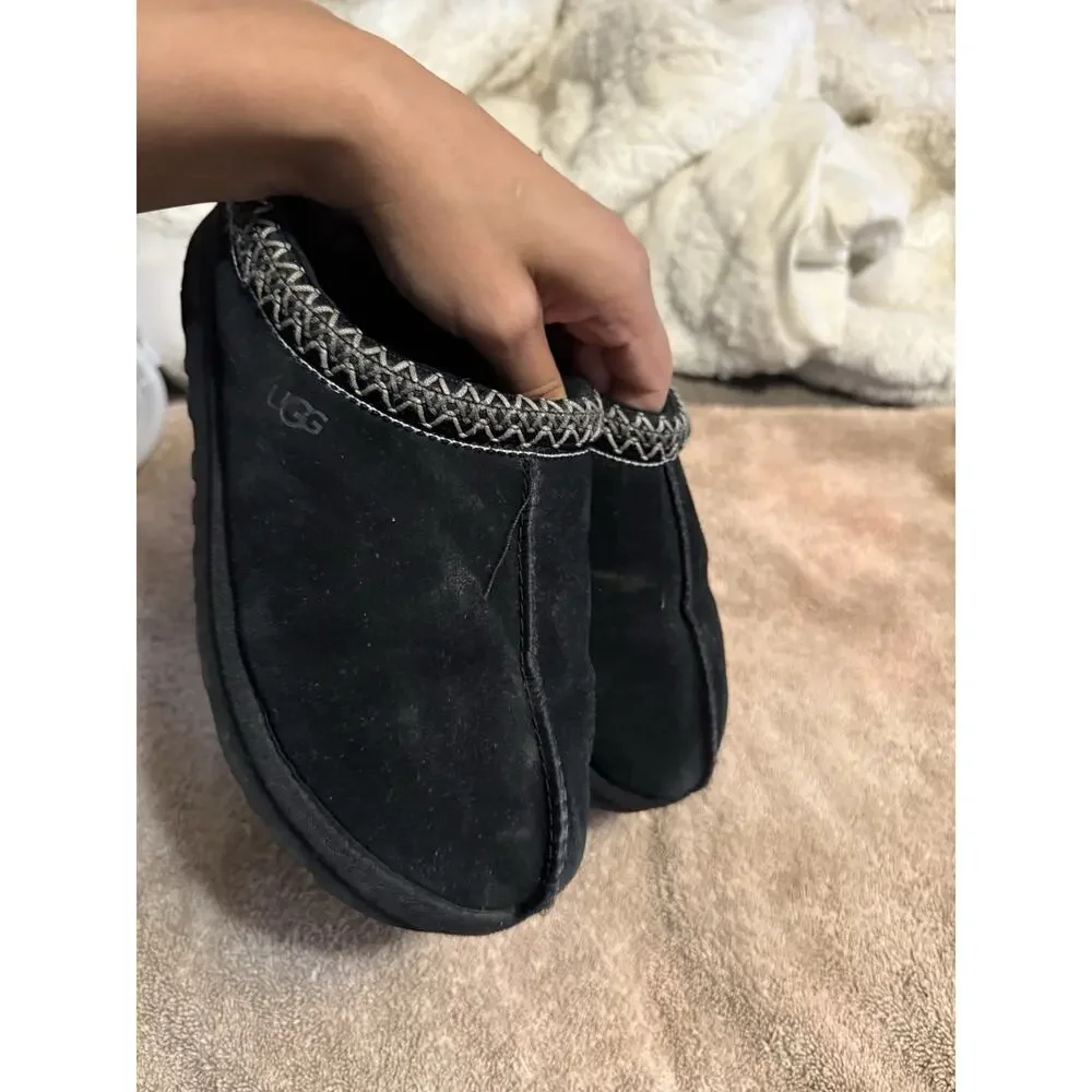 UGG tasman Black Suede Sheepskin Lined Slip-On Slippers Size 8 women’s